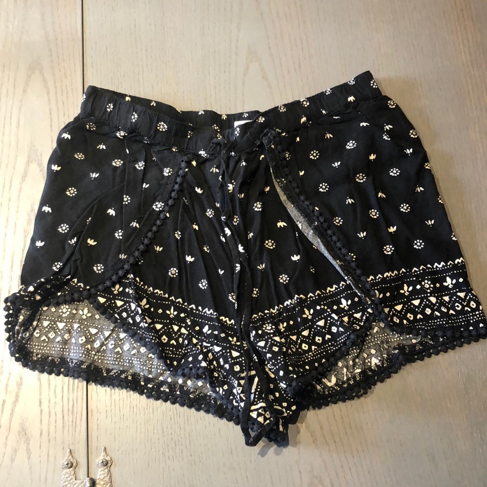 Hollister Flowy Shorts